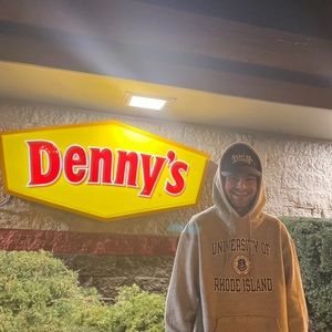 Meet your Posher, Greg